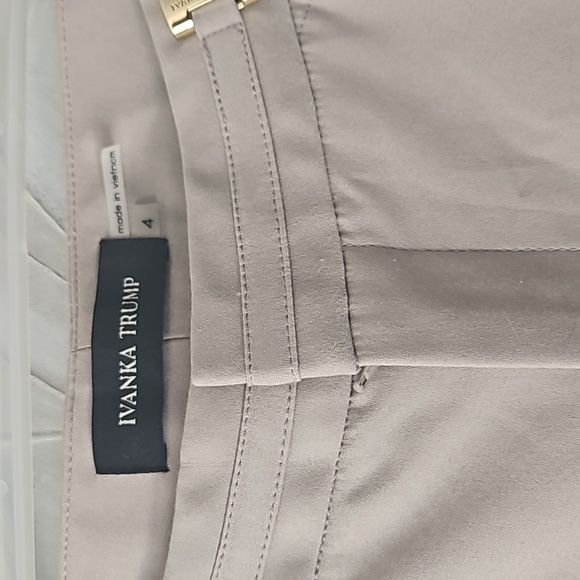 Ivanka Trump slim city pant - Picture 2 of 5